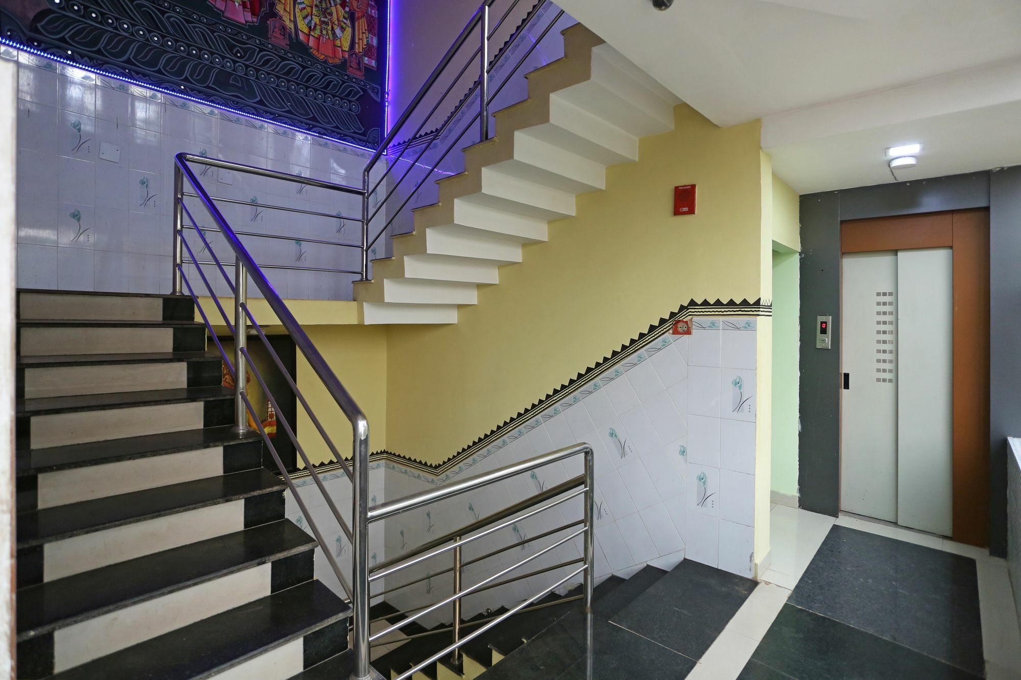 Oyo 4526 Jaydev Vihar Otel Bhubaneswar Dış mekan fotoğraf
